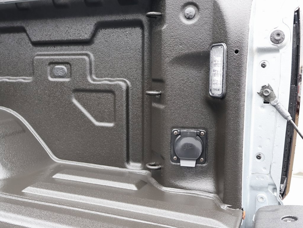 New 2025 GMC Sierra 2500 Denali w/ Denali Reserve Package image 38