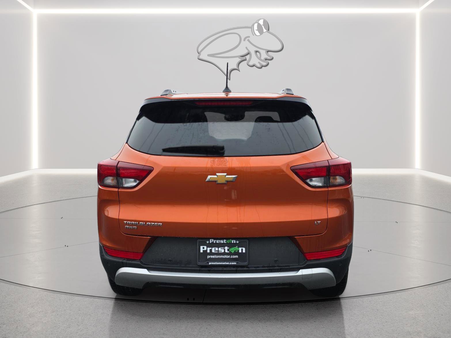 Used 2022 Chevrolet TrailBlazer LT w/ Sun and Liftgate Package AWD/4WD image 11