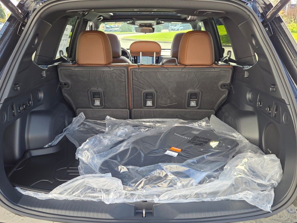 New 2026 Subaru Forester Touring AWD/4WD image 15