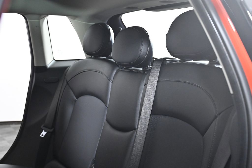 Used 2021 MINI Cooper S image 23