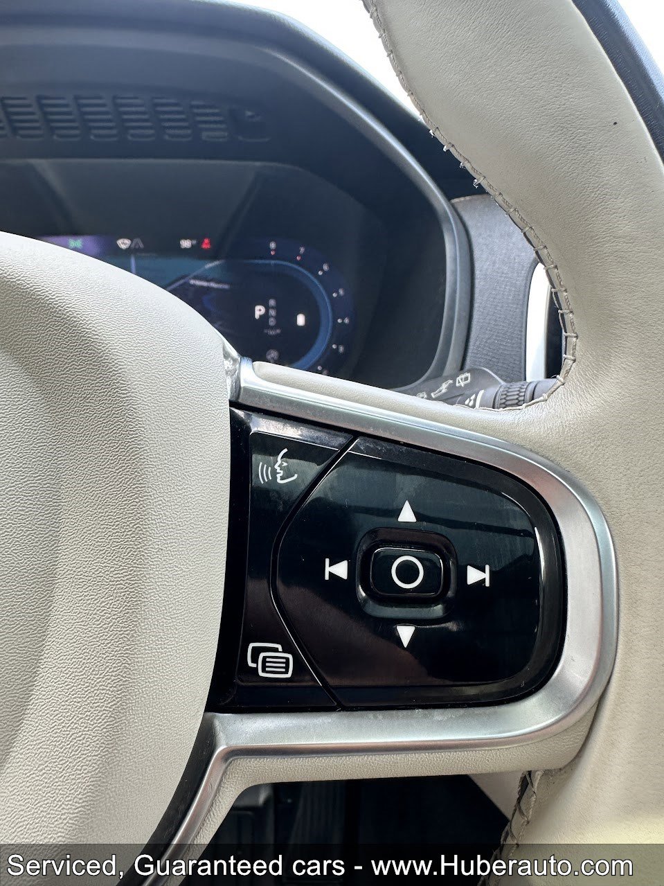 Used 2023 Volvo XC90 B6 Plus w/ Protection Package image 19