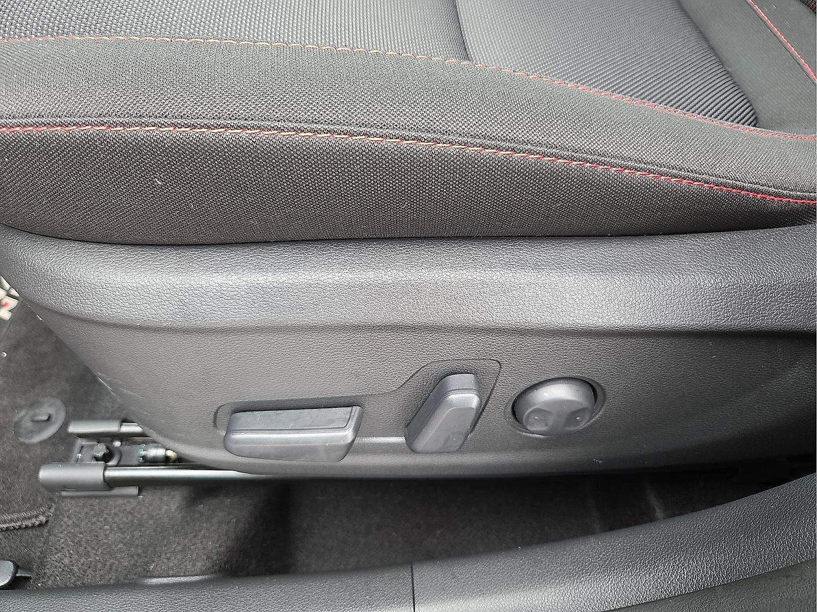 Used 2022 Hyundai Kona N Line w/ Tech Package image 14