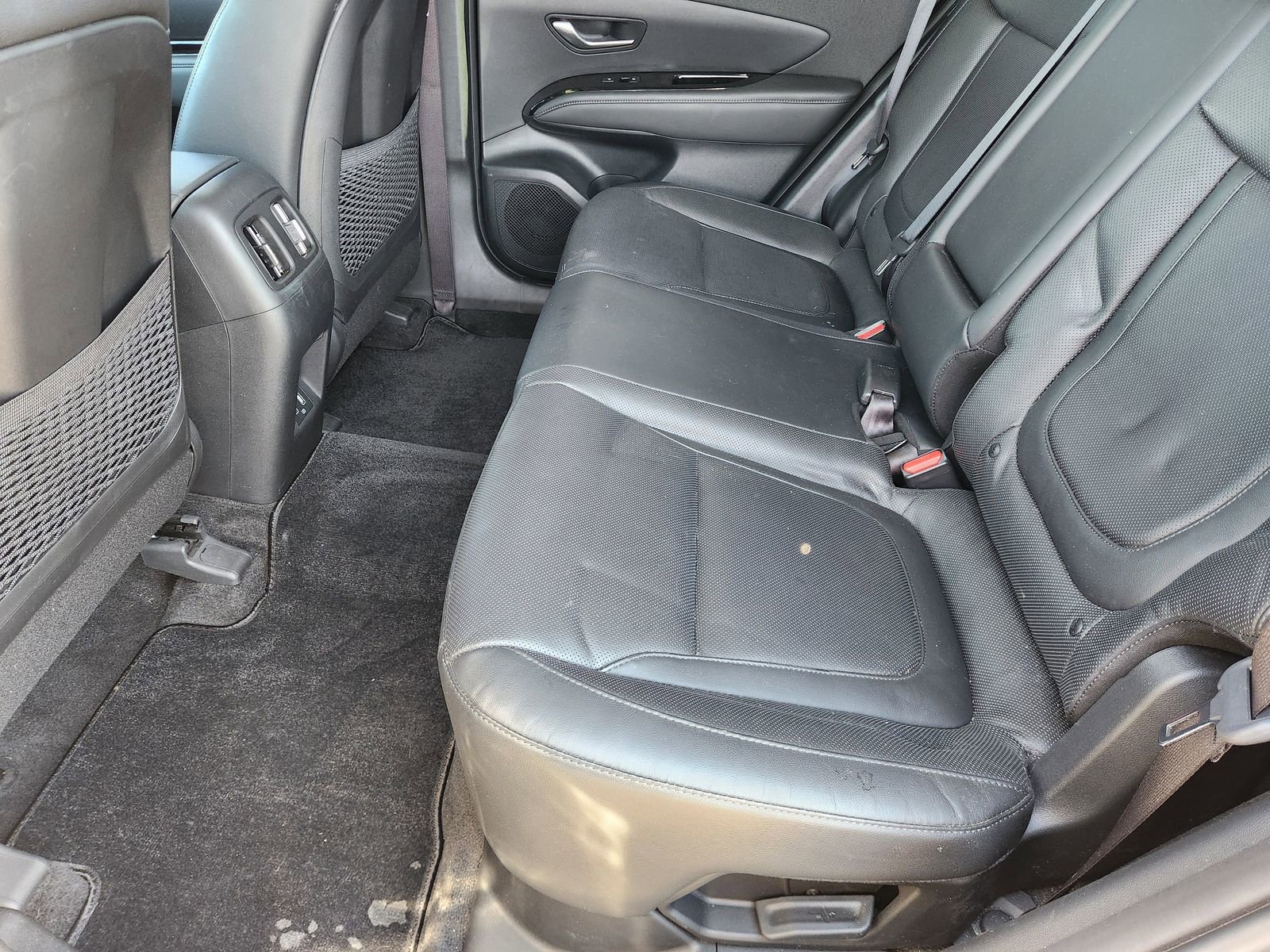 Used 2022 Hyundai Tucson Limited image 34