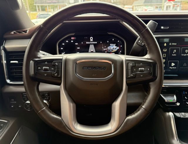 Used 2024 GMC Sierra 3500 Denali w/ Denali Reserve Package image 38