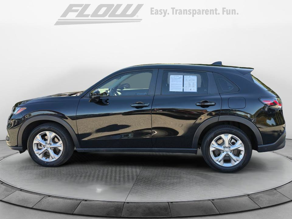 Certified 2025 Honda HR-V LX image 5