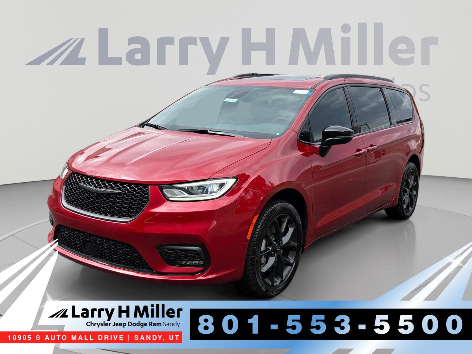 New 2026 Chrysler Pacifica Limited w/ S Appearance Package AWD/4WD image 1