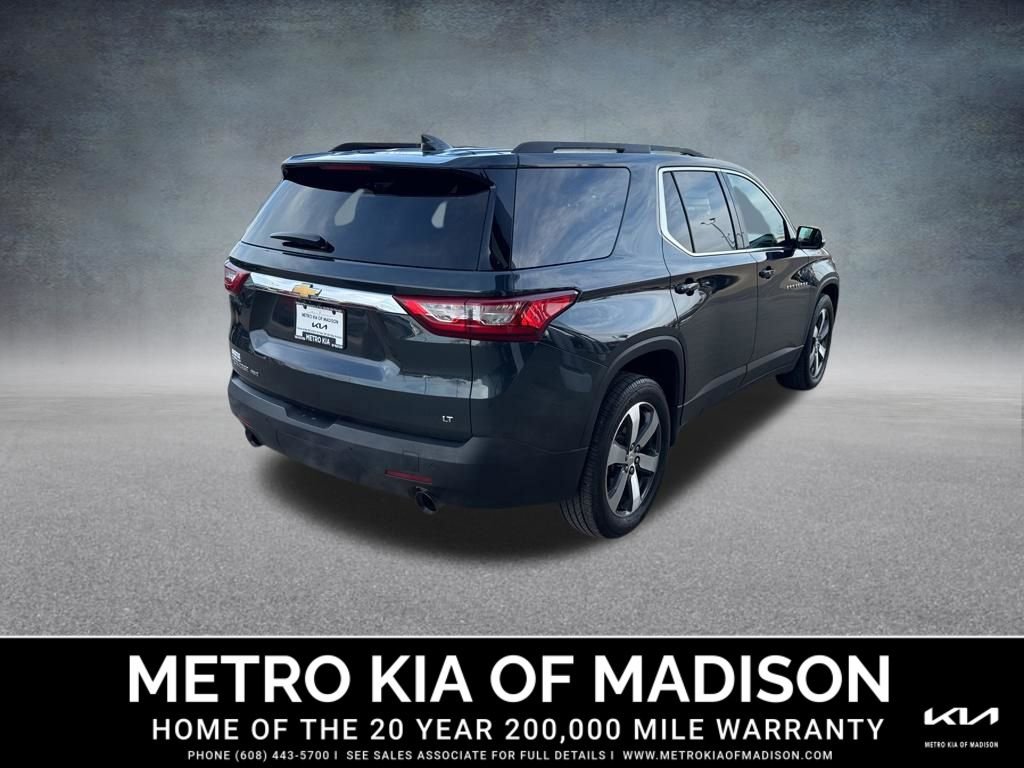 Used 2020 Chevrolet Traverse LT w/ LT Premium Package image 6