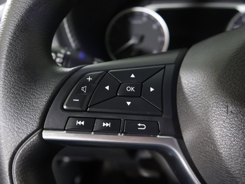 Used 2024 Nissan Sentra SV image 38