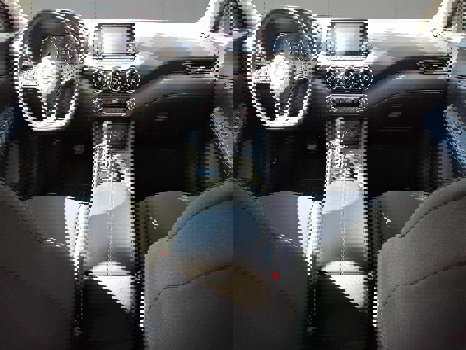 Used 2025 Nissan Sentra S image 9