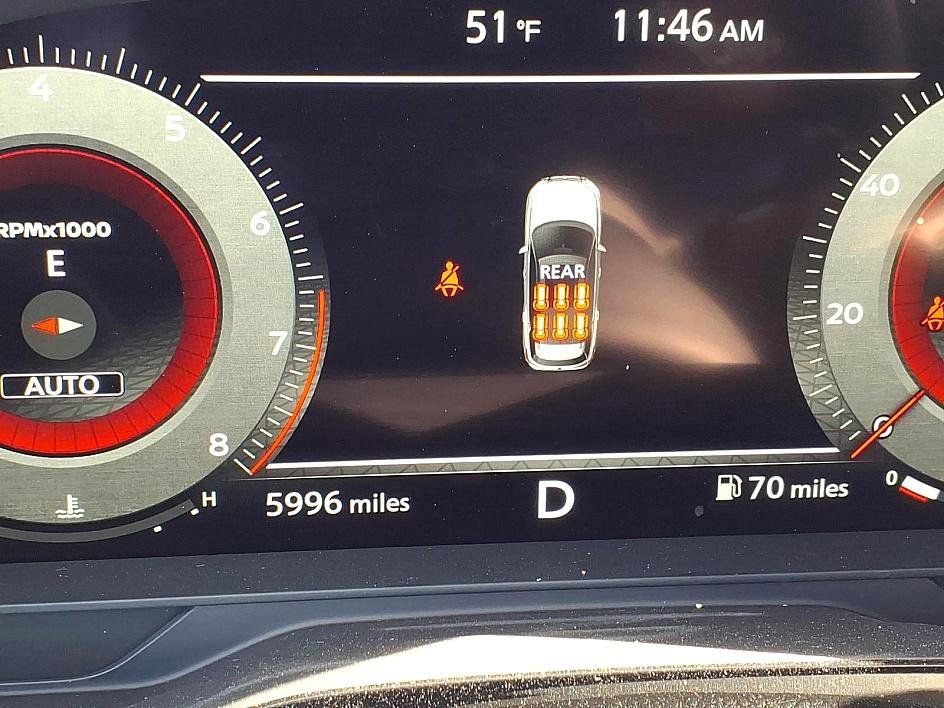 Used 2025 Nissan Pathfinder Platinum w/ Lighting Package (N92) image 33