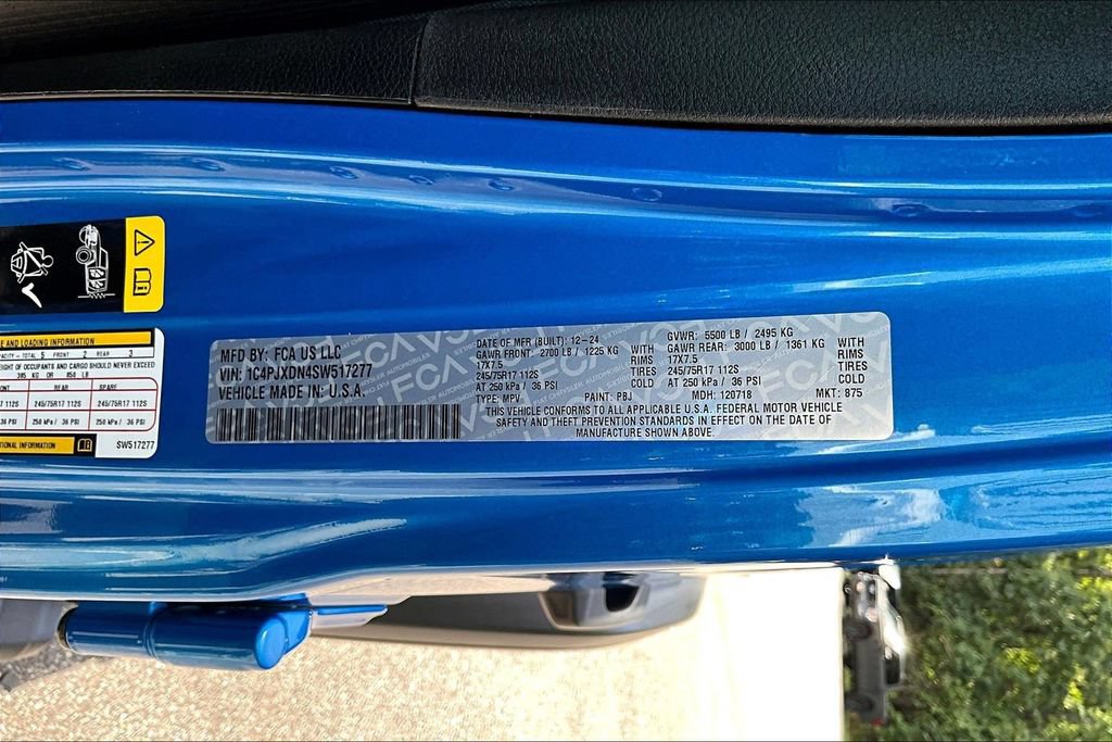 Used 2025 Jeep Wrangler Unlimited Sport AWD/4WD image 21