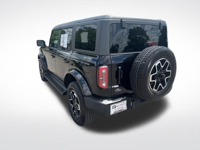 Used 2025 Ford Bronco Outer Banks AWD/4WD image 3