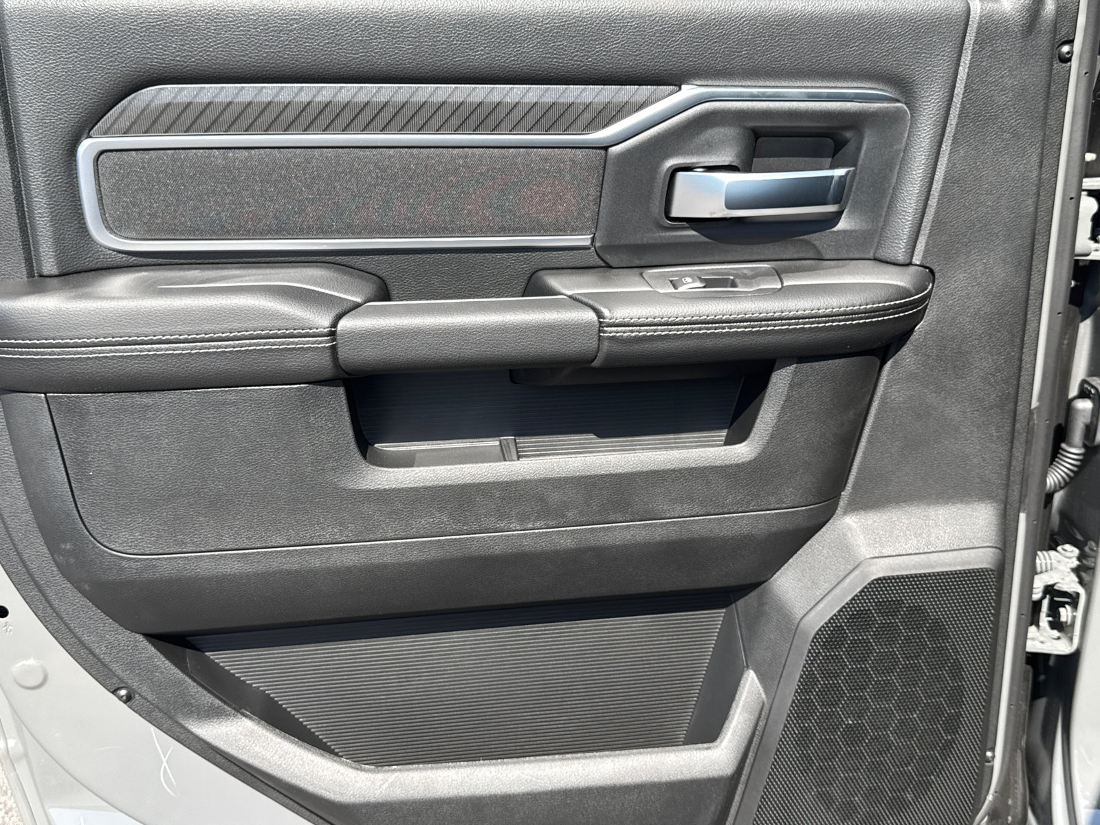 New 2026 RAM 3500 Big Horn AWD/4WD image 23