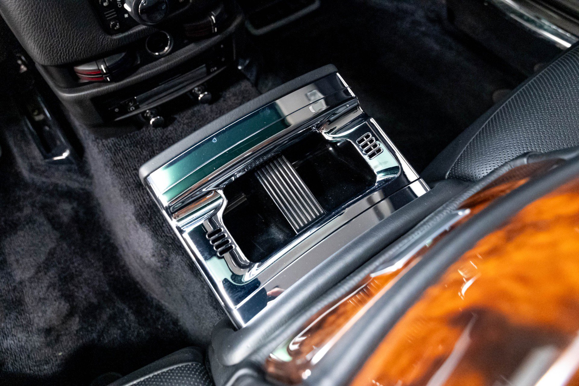 Used 2012 Rolls-Royce Ghost RWD image 38