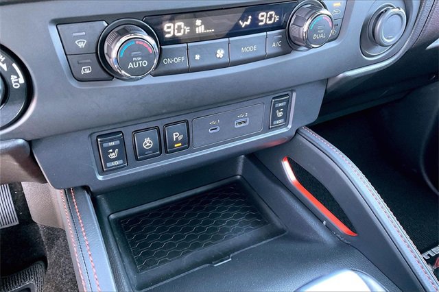 Certified 2025 Nissan Frontier PRO-4X w/ Pro Convenience Package image 30
