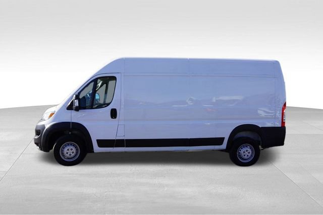 Used 2025 RAM ProMaster 2500 w/ Convenience Group image 9
