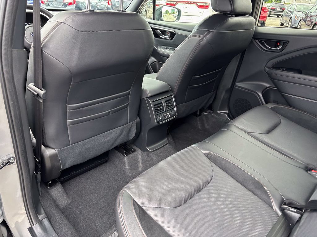 Used 2025 Subaru Forester Touring AWD/4WD image 54