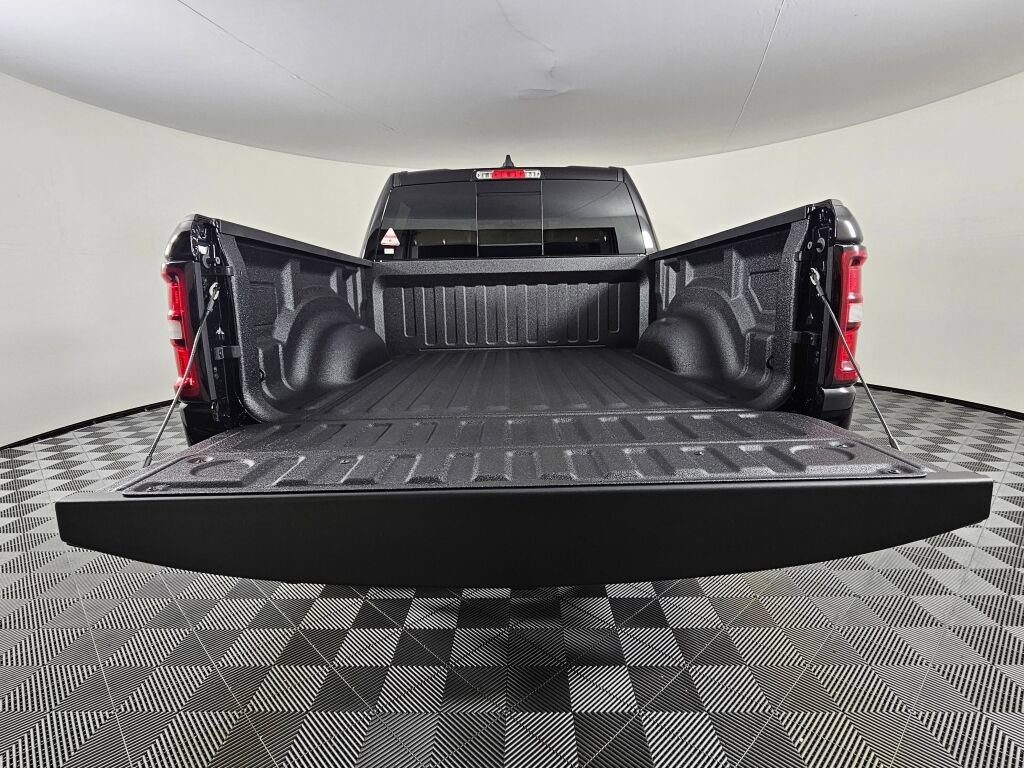 New 2026 RAM 1500 Classic Warlock AWD/4WD image 16