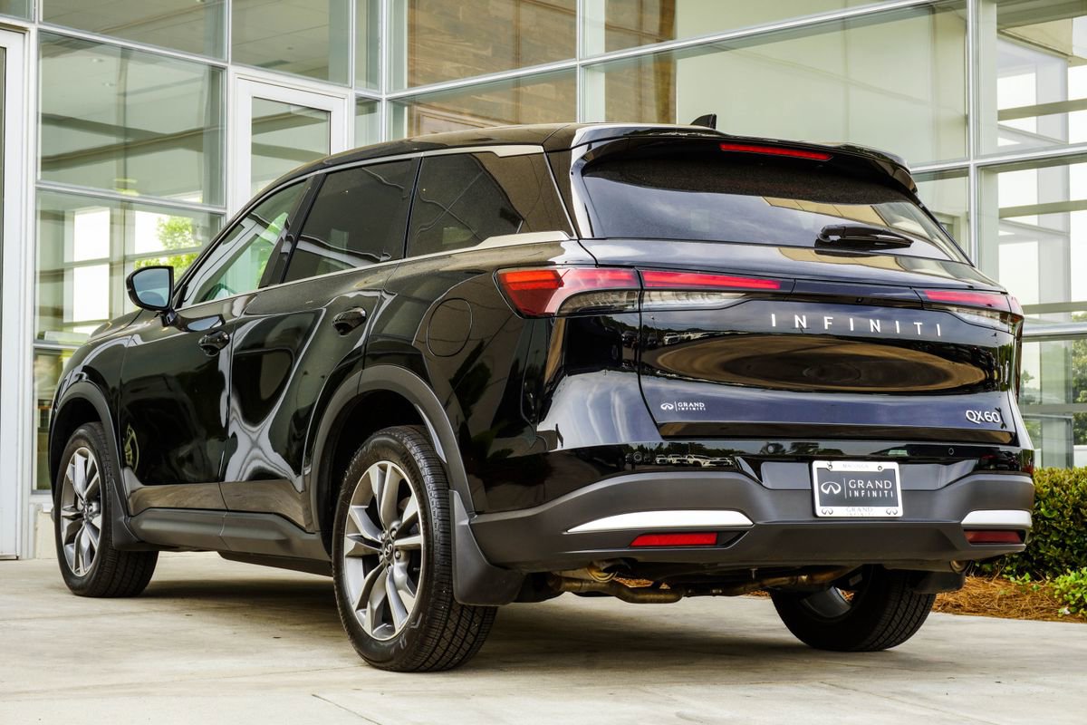 Certified 2026 INFINITI QX60 Pure w/ Cargo Package FWD image 10