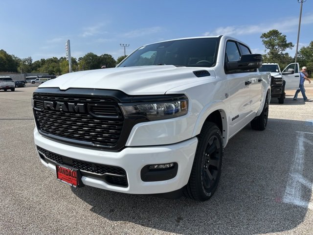 New 2026 RAM 1500 4x4 Crew Cab image 3