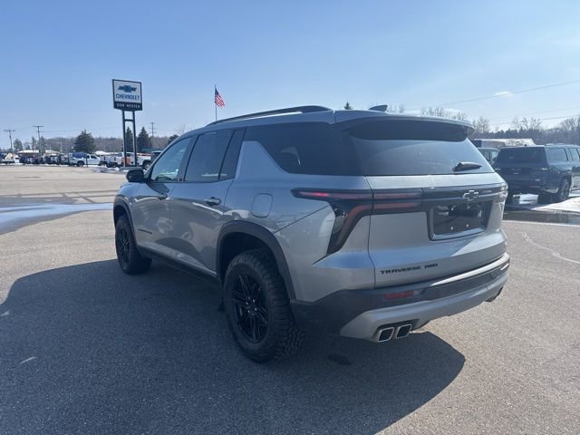 Used 2024 Chevrolet Traverse Z71 image 8