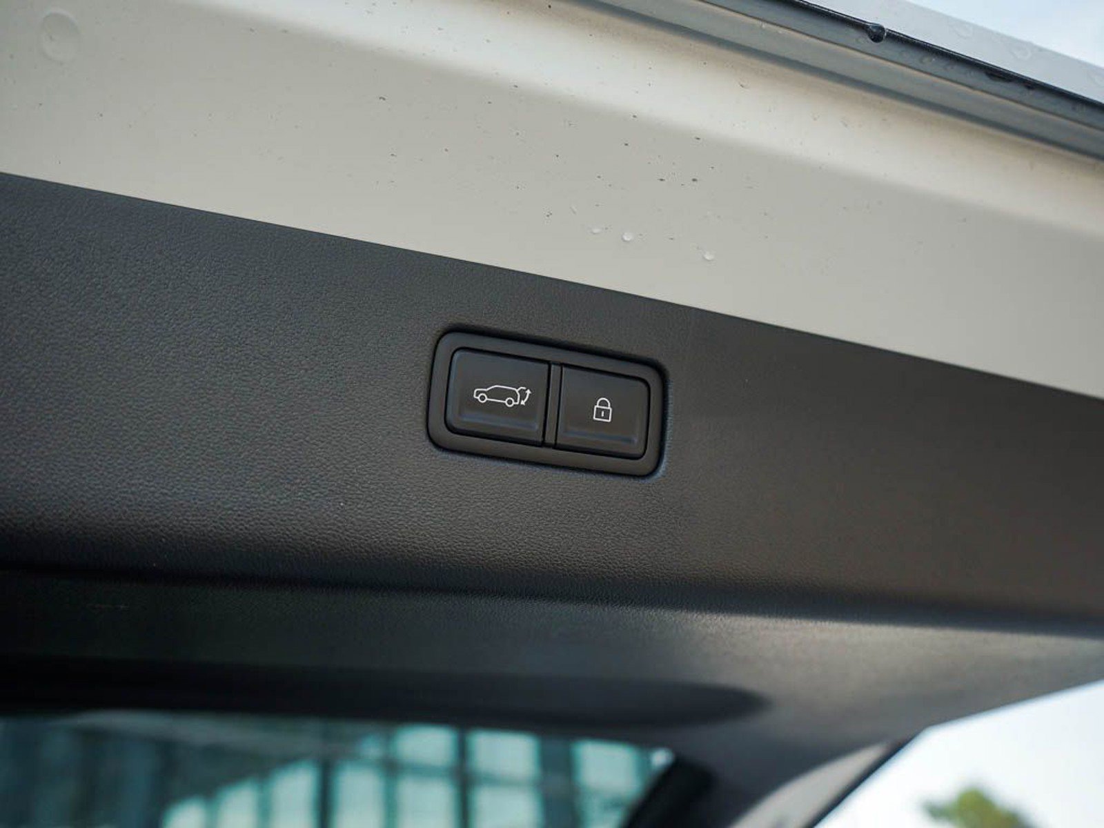 New 2026 Hyundai Ioniq 9 SEL image 9