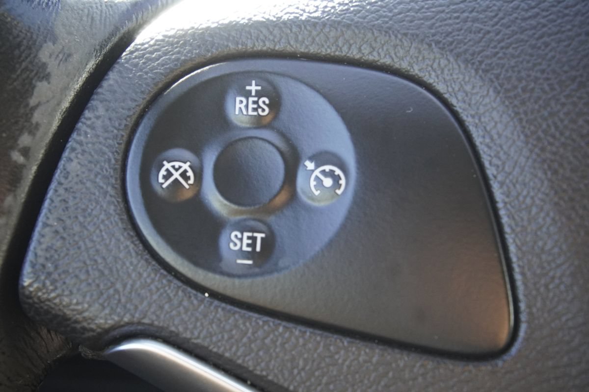 Used 2019 Chevrolet Impala Premier FWD image 16