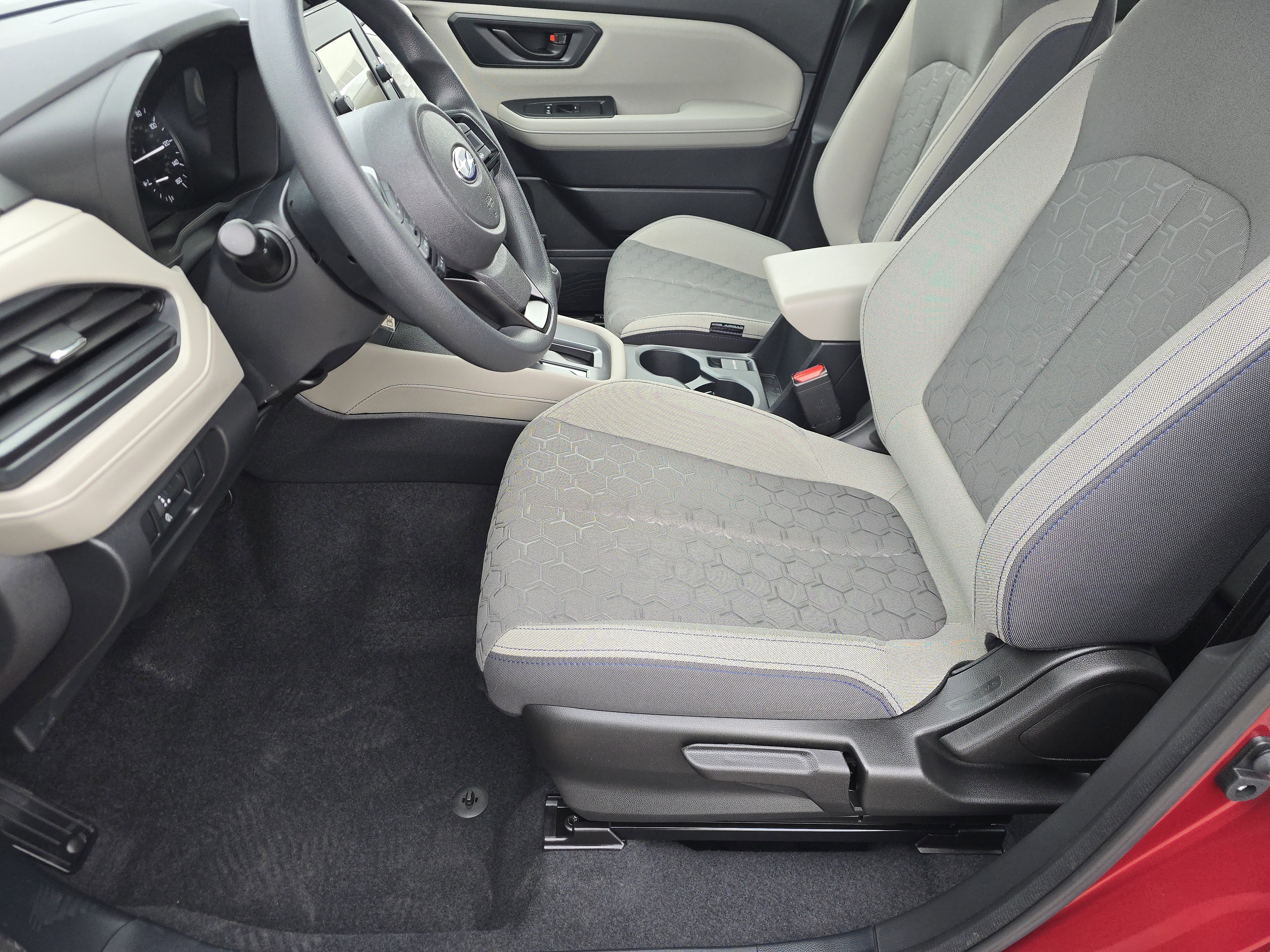 Certified 2025 Subaru Forester Base image 18