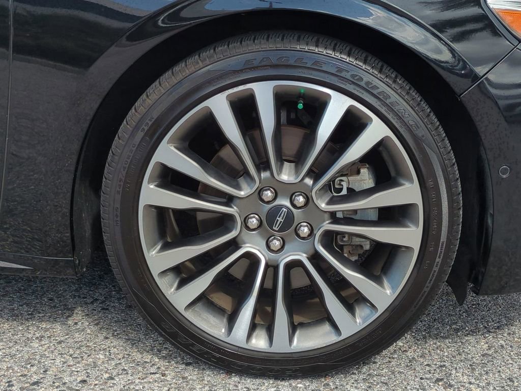 Used 2020 Lincoln Continental Reserve w/ Luxury Package image 10