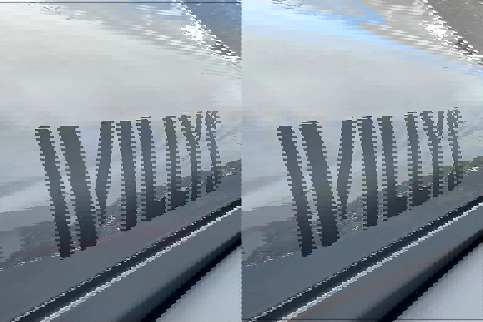 Used 2022 Jeep Wrangler Sport image 9