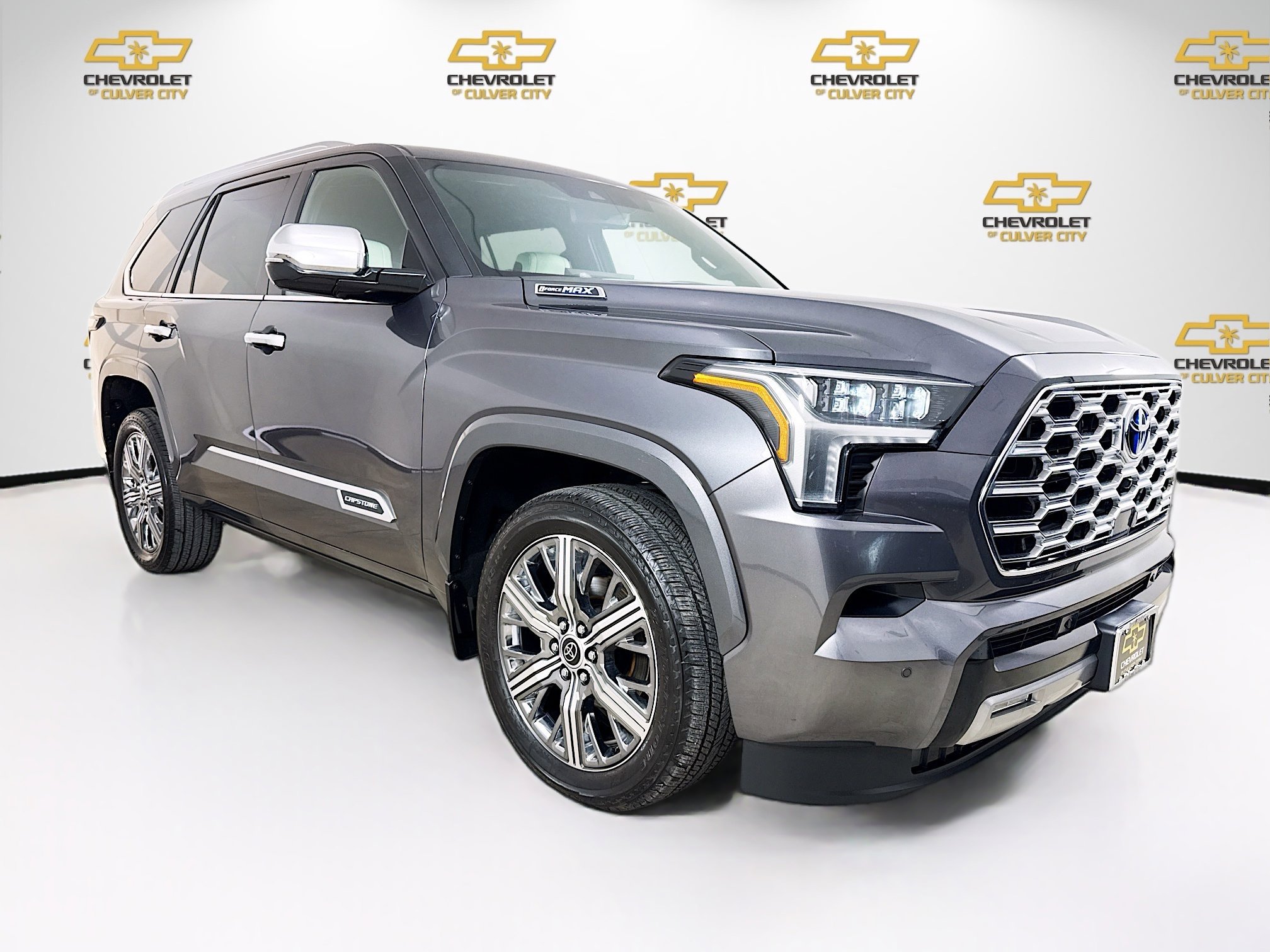 Used 2024 Toyota Sequoia Capstone image 1