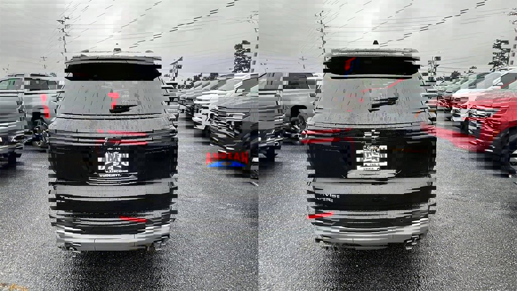 New 2026 Chevrolet Traverse LT w/ Driver Confidence Package image 6