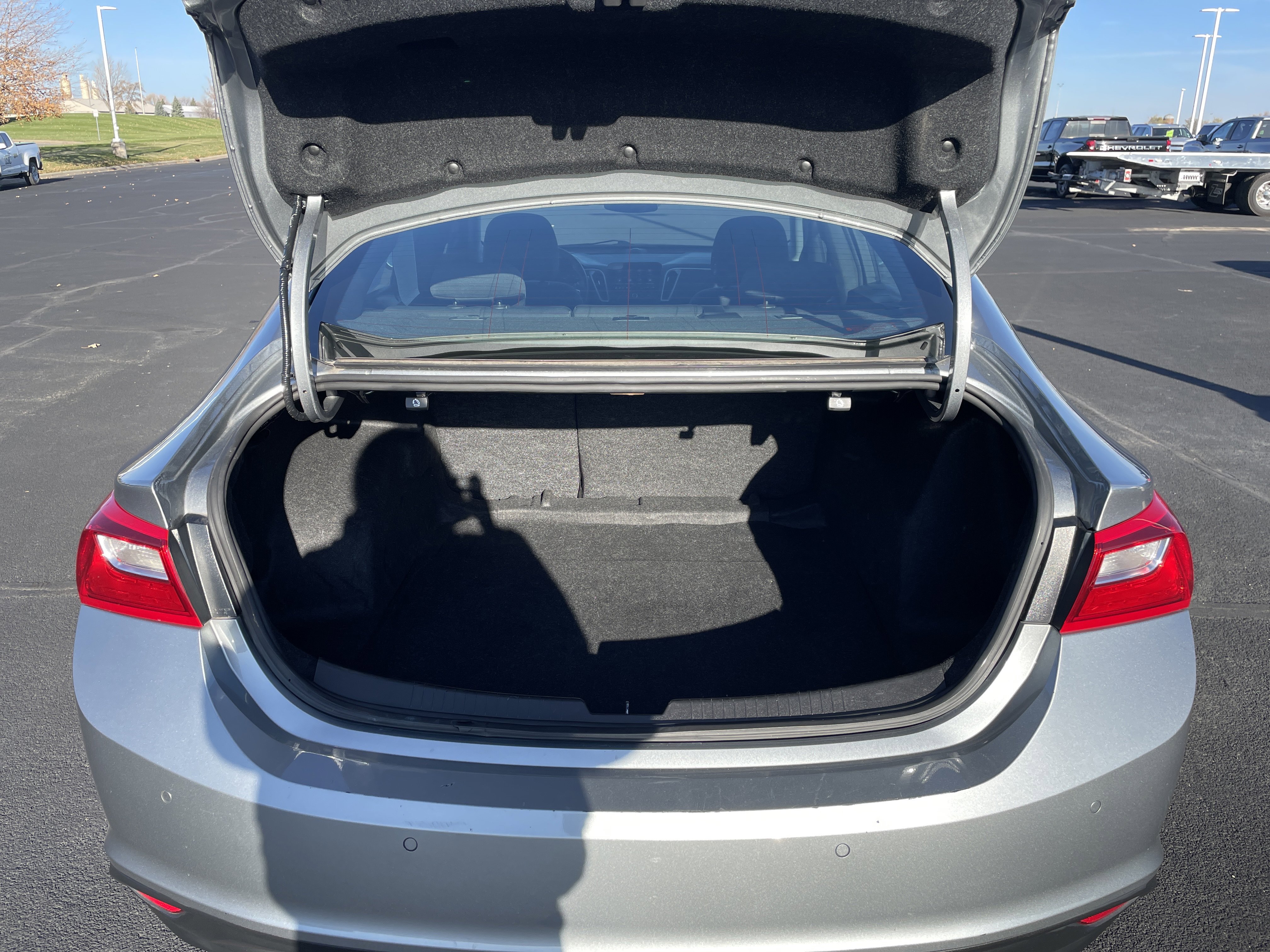 Used 2024 Chevrolet Malibu LT image 23