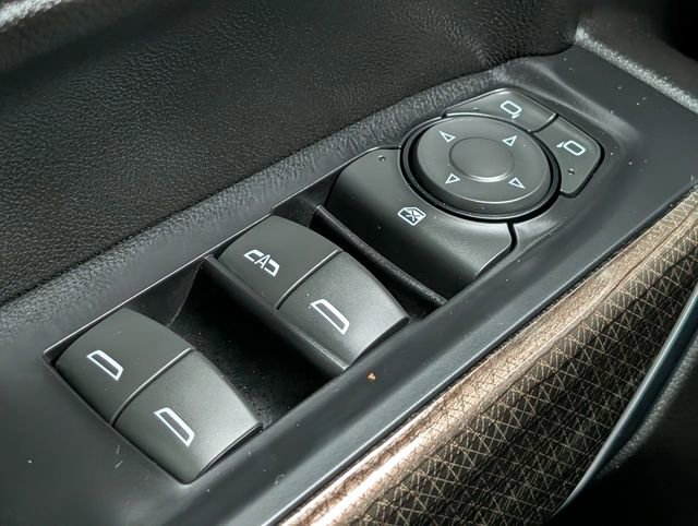 Used 2020 Chevrolet Silverado 1500 RST image 21