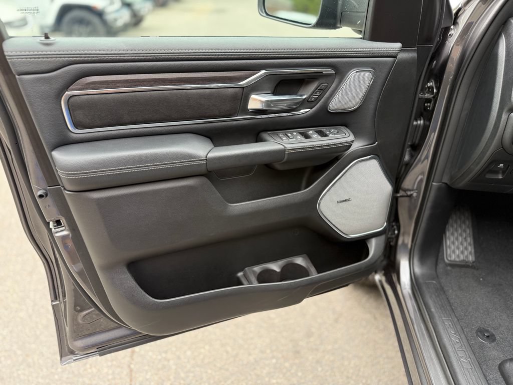New 2026 RAM 1500 Laramie w/ Night Edition AWD/4WD image 18