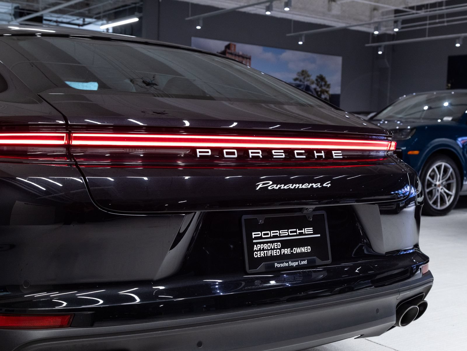 Certified 2024 Porsche Panamera 4 AWD/4WD image 31