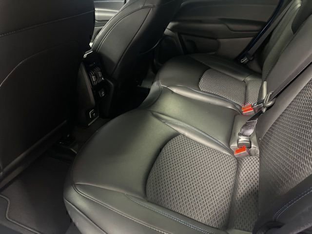 New 2026 Jeep Compass Latitude AWD/4WD image 28