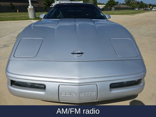 Used 1996 Chevrolet Corvette Coupe image 2