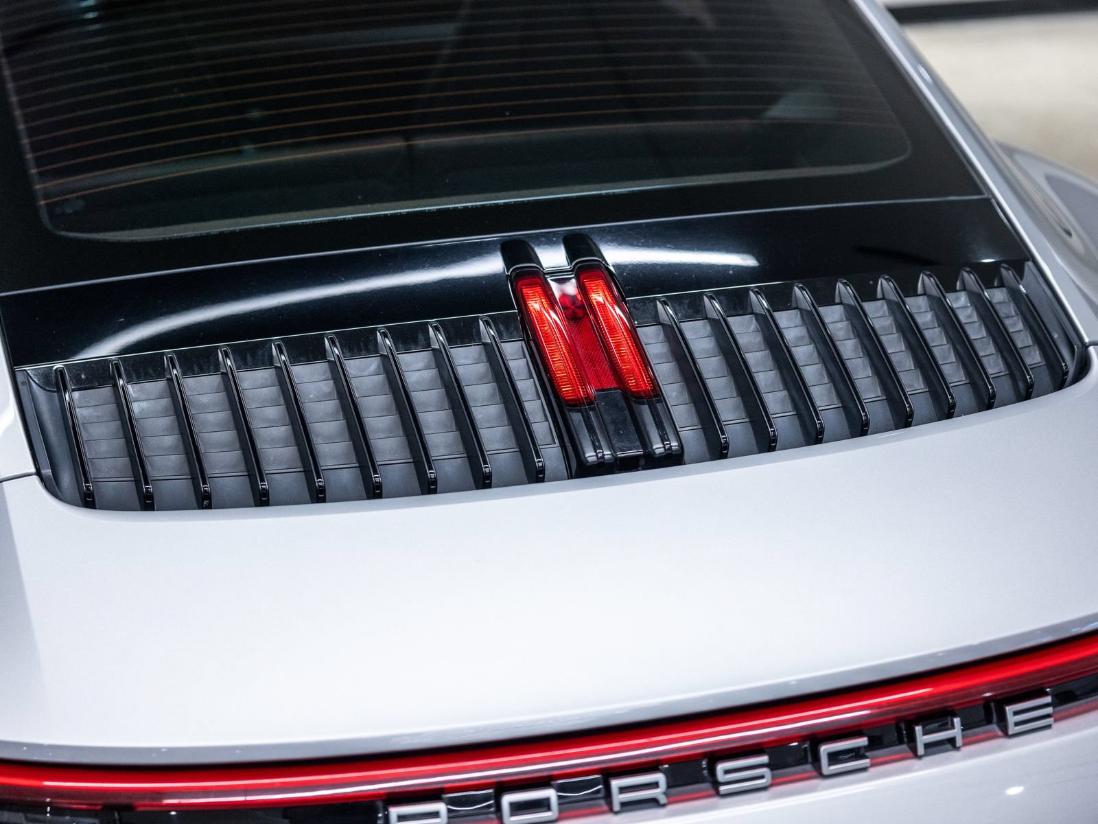 Certified 2021 Porsche 911 Carrera S RWD image 24