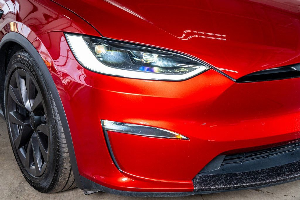 Used 2024 Tesla Model X image 18