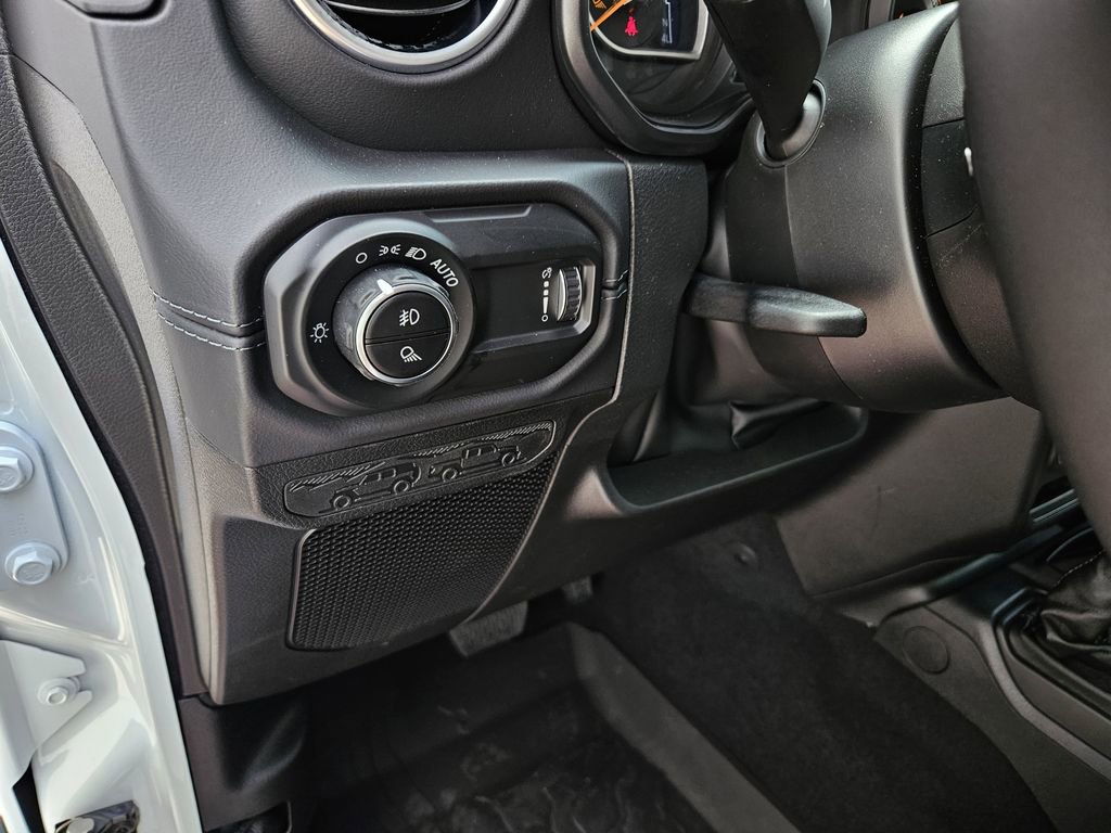 New 2026 Jeep Gladiator Mojave AWD/4WD image 15