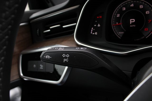 New 2025 Audi A6 2.0T Premium image 12