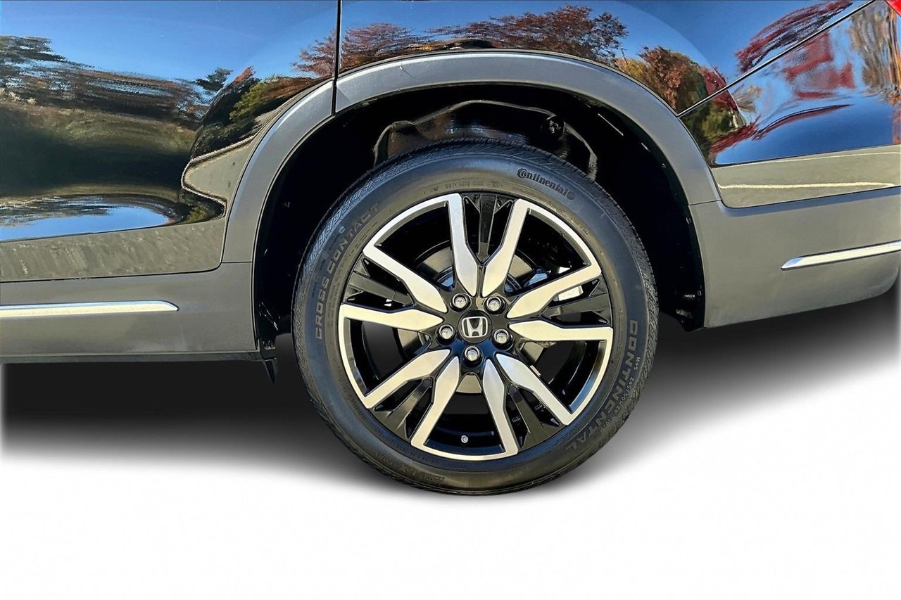 Used 2022 Honda Pilot Elite image 36