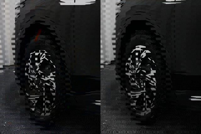 New 2026 Lincoln Nautilus Premier w/ Equipment Group 102A image 45