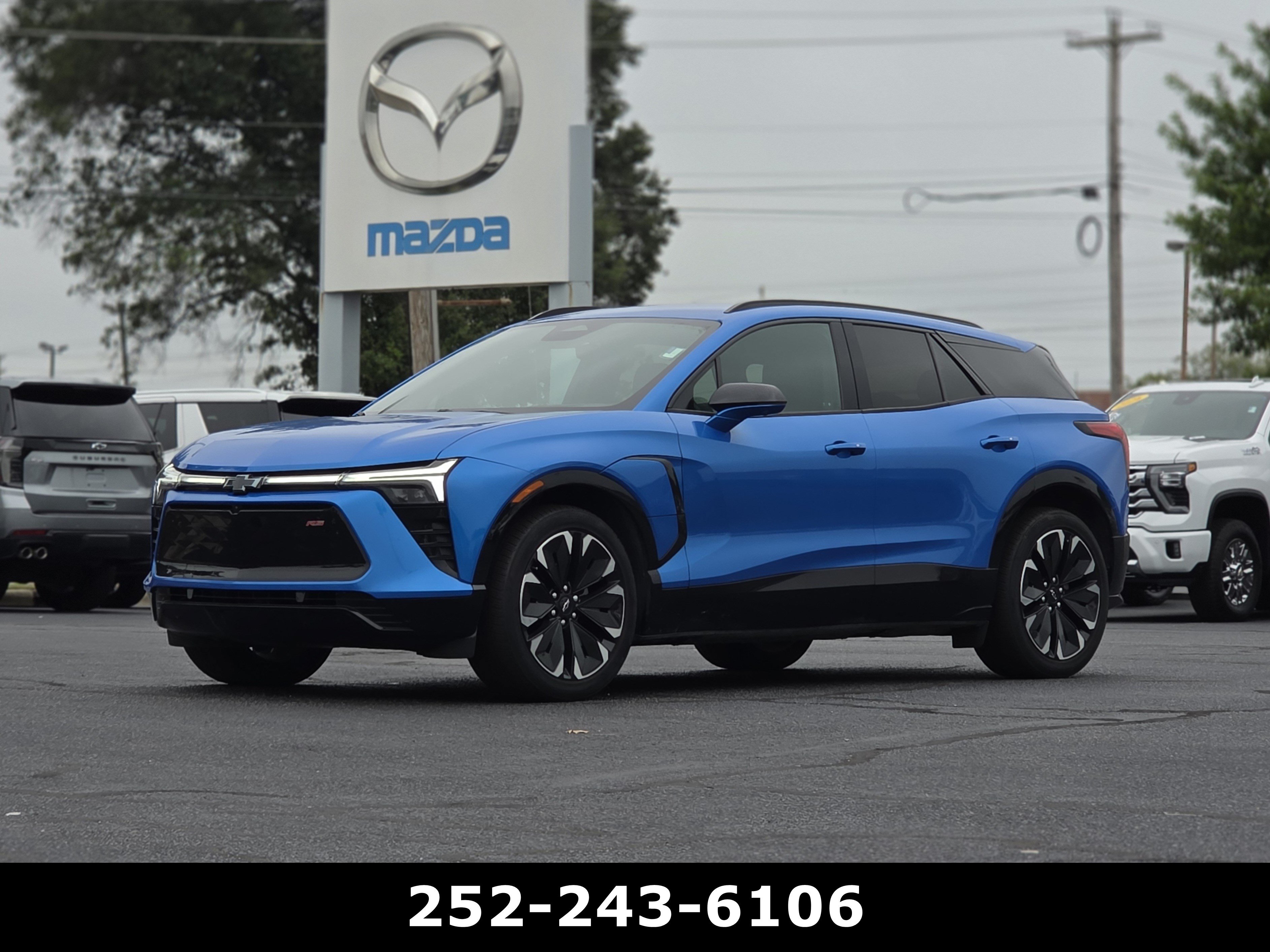 Used 2024 Chevrolet Blazer EV RS RWD image 3