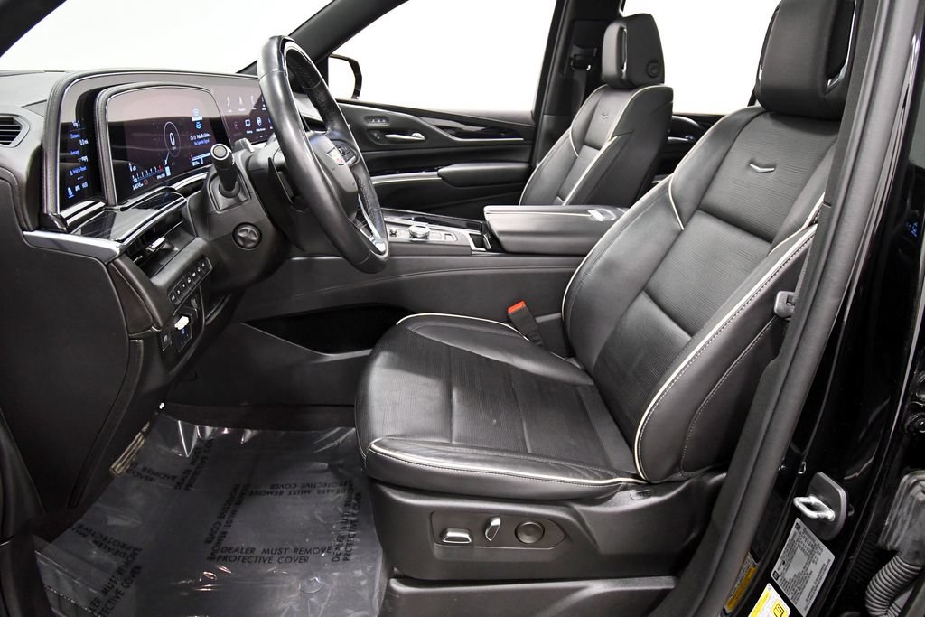 Used 2022 Cadillac Escalade Sport w/ Touring Package AWD/4WD image 15