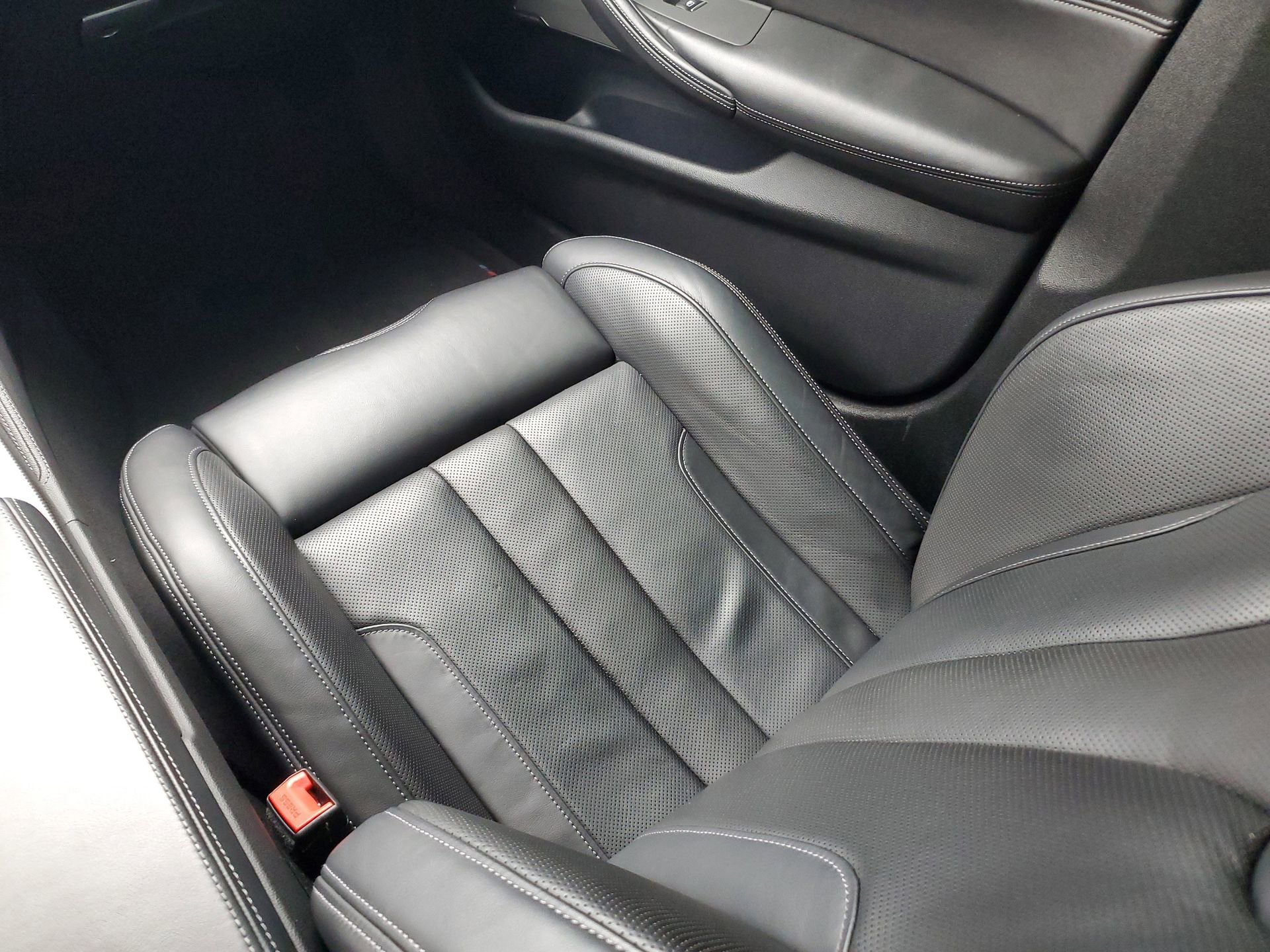 Used 2023 BMW M5 w/ Executive Package image 15