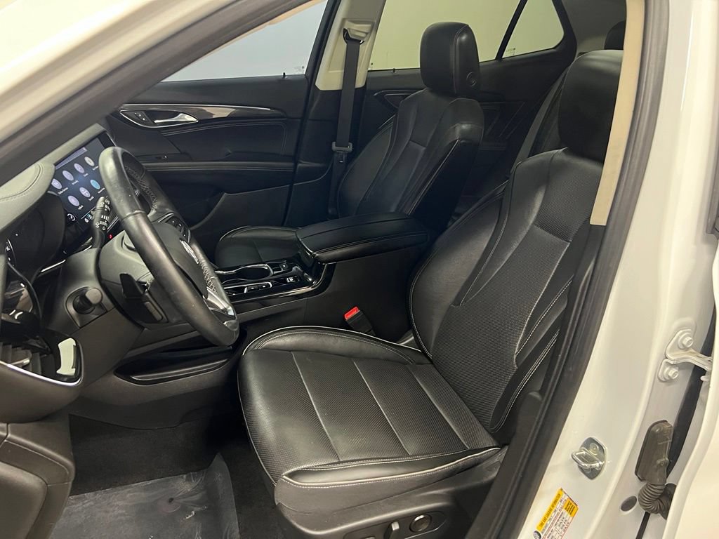 Certified 2021 Buick Envision Essence w/ Sport Touring Package AWD/4WD image 28