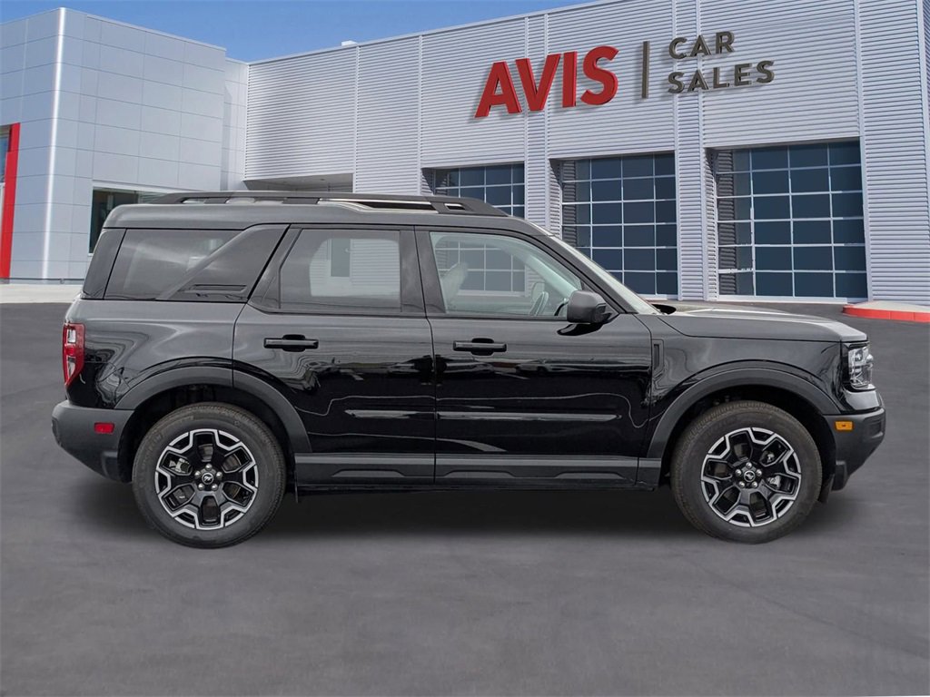 Used 2025 Ford Bronco Sport Outer Banks image 7