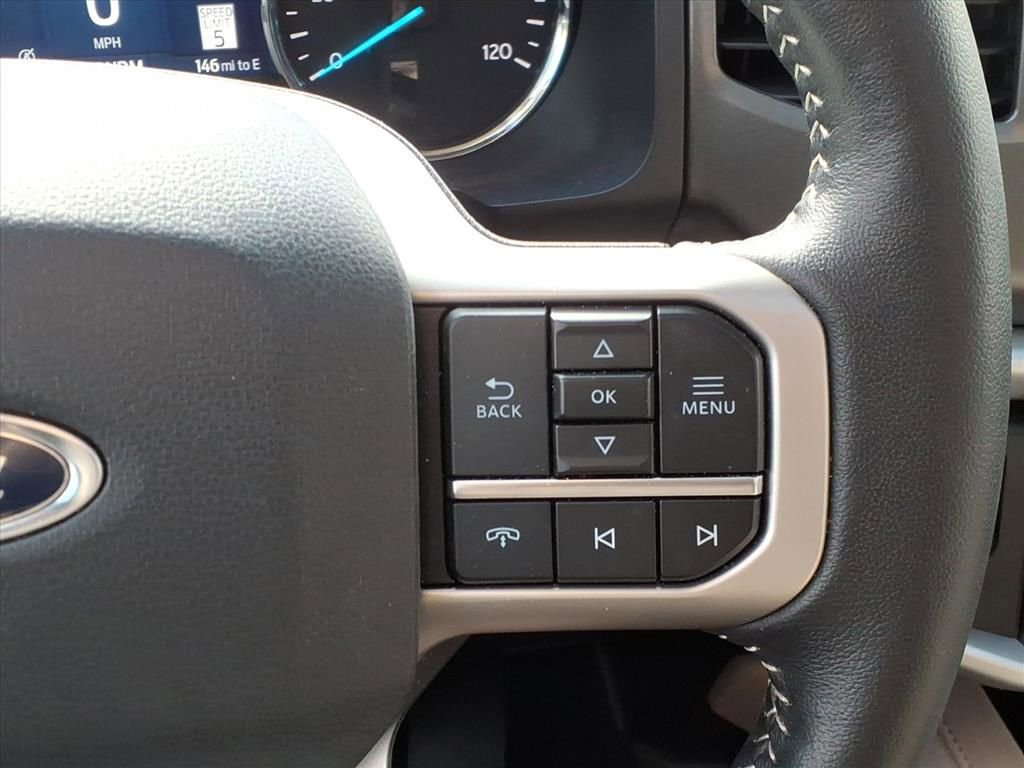 Used 2024 Ford Expedition XLT RWD image 14